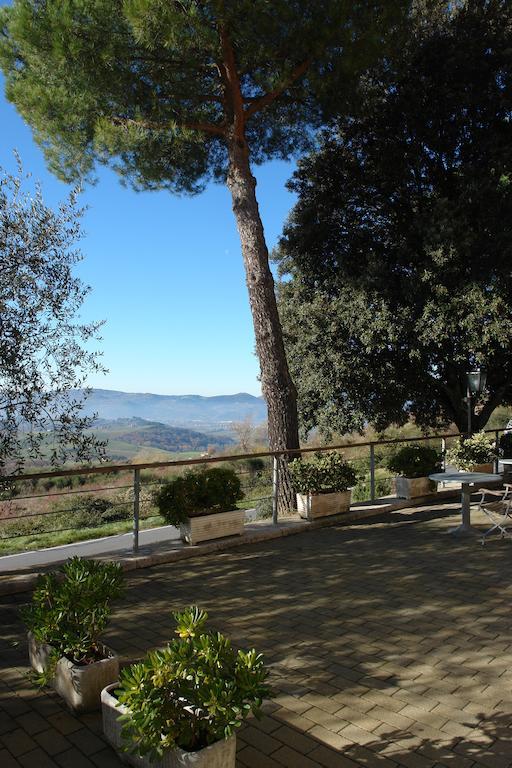 Hotel Il Castellaccio Piccione Esterno foto