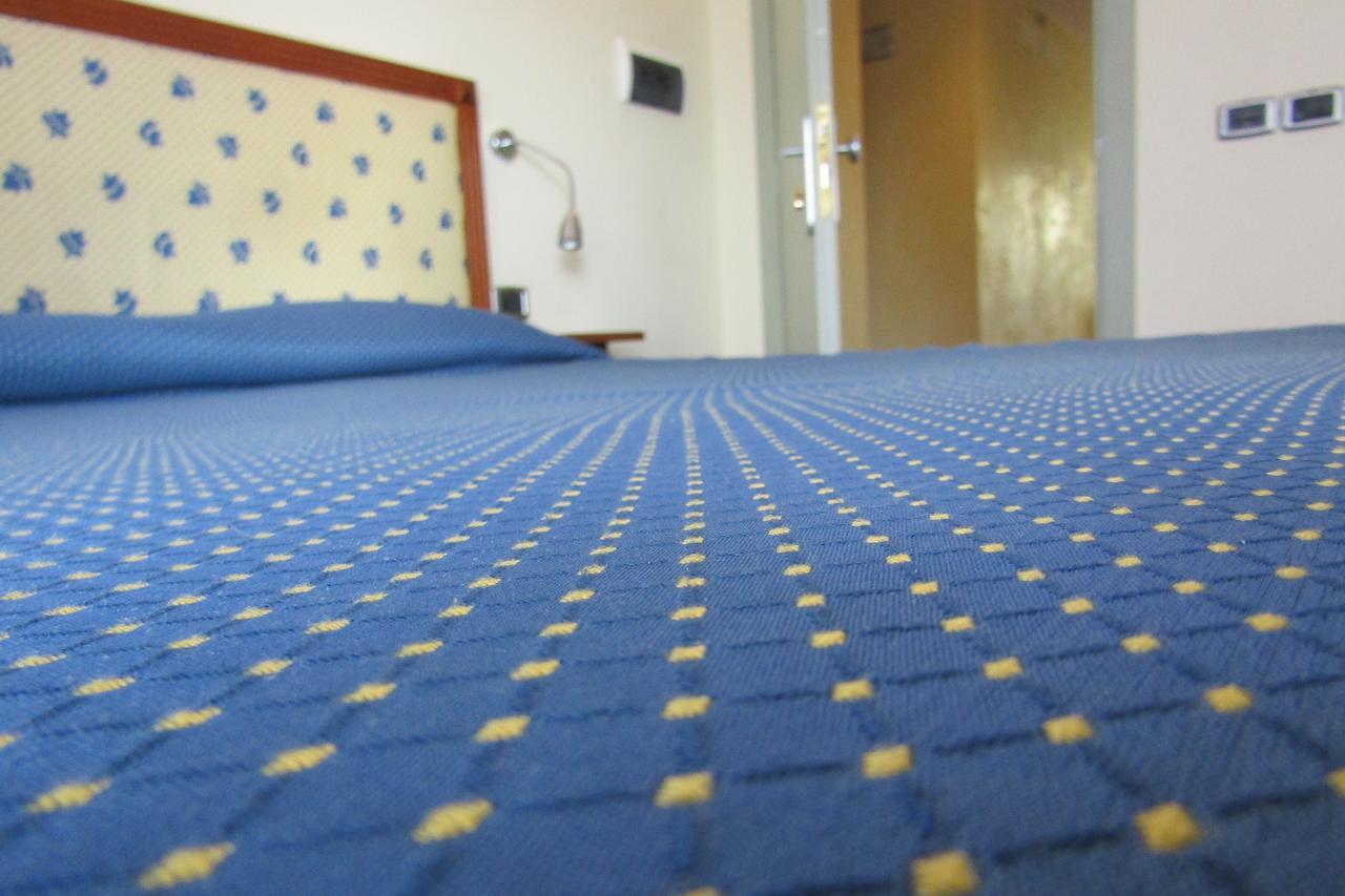 Hotel Il Castellaccio Piccione Esterno foto