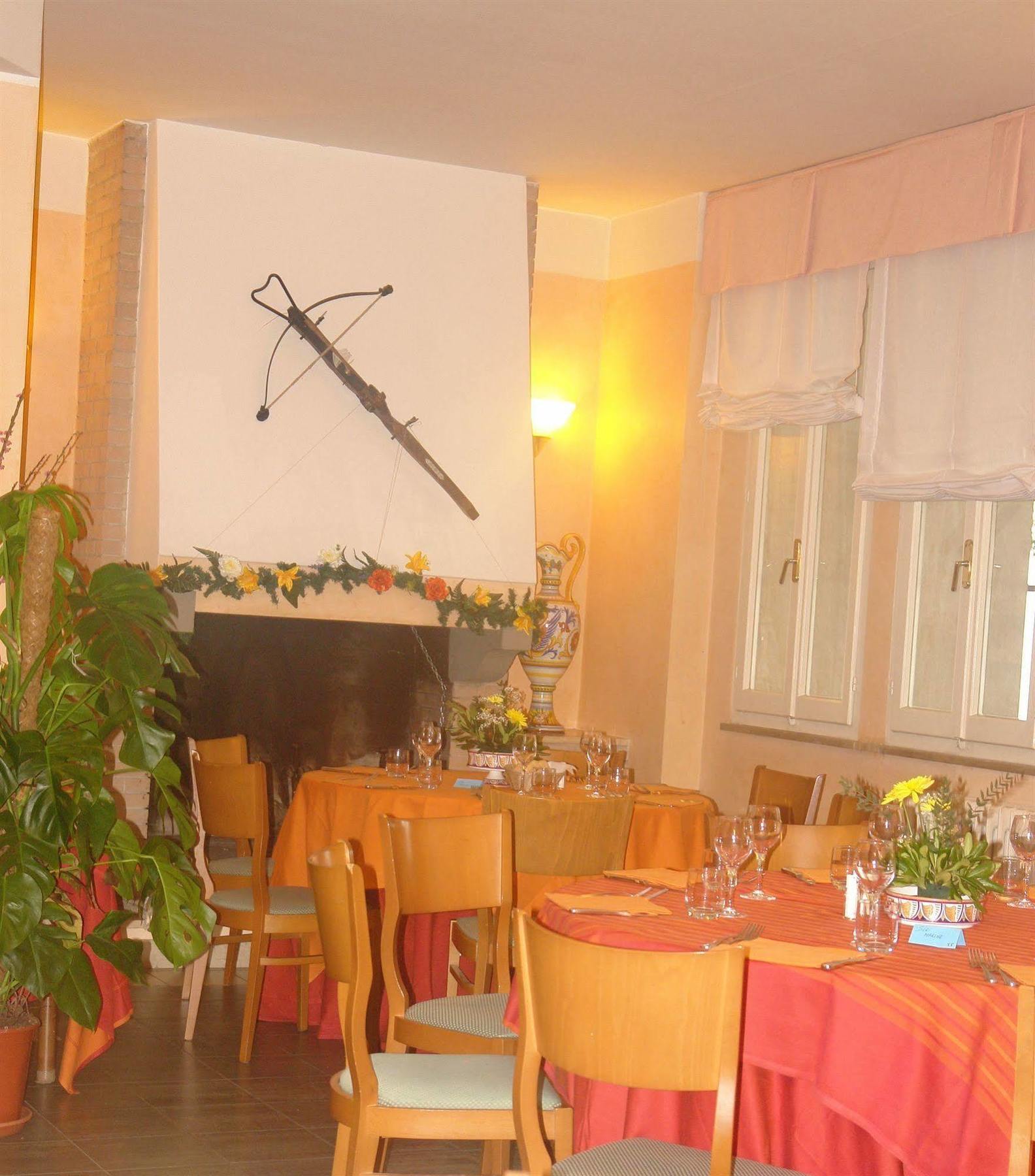 Hotel Il Castellaccio Piccione Esterno foto