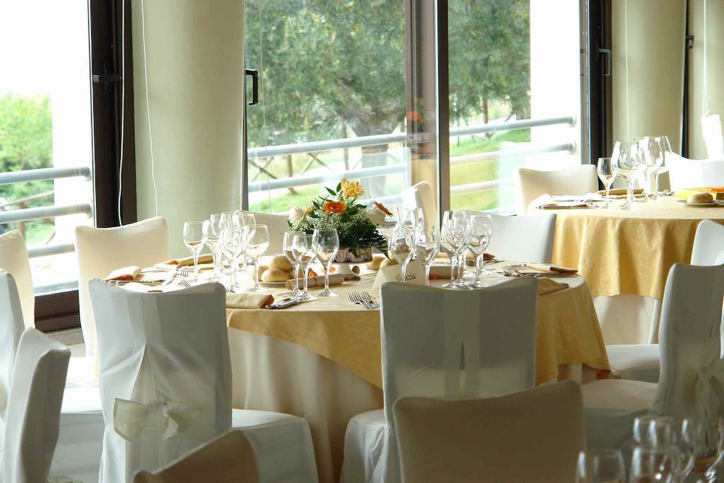 Hotel Il Castellaccio Piccione Esterno foto